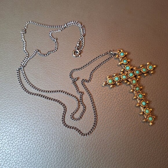 Cross Pendant Necklace Turquoise Silver Toned Chain 2.5 Inch Focal Point - Picture 3 of 4